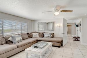 Ocean View Suite Apart-hotel, Holmes Beach