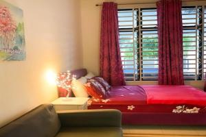 Sulong Inn - Private Pool Homestay in, Pantai Sepat, Kuantan
