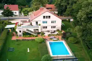 Ferienwohnung Bisch Apartments, Gorlitz