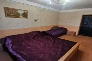 Prostori apartamenti na VDNG, Kiev