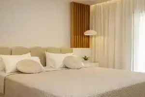 Mely Luxury Apartments, Parga
