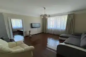 Dzīvoklis Raiņa ielā 57 Apartments, Liepaya