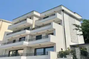 Perla apartmani, Petrovac