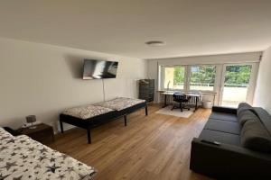 Beautiful, quiet and cosy apartment with balcony in central location, Karlsruhe