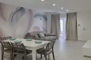 La Casa di Mimi, Monopoli