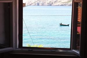 Apartment Triton in the old Part of, Baska