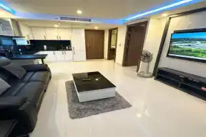 Large luxury condo - City Centre - Grand Avenue Residences, Pool View - 716 Apartments, Pattaya