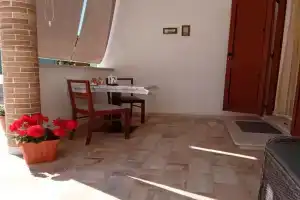 Affittacamere da Claudio&Kevin con cucinino Guest house, Posada