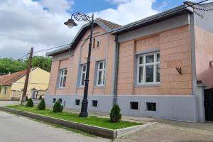 Urban Haven Guest house, Subotitsa