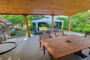 Cozy villa, beach., Golem