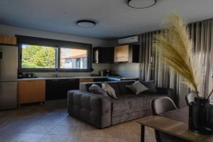 #T33 Chic 2BR apartment in the centre of, Volos