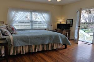 Urban Cottages, Little Rock