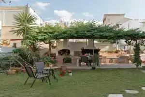Casa Valore central with parking by 8essentially, Chania Town