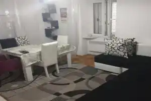 Marysol 5 Apartments, Prcanj