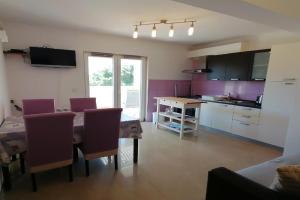 Lovely 2-bedroom apartment Lavender, Milna