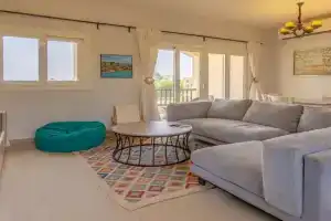 Peaceful 2-Bedroom in Waterside,. Pool & Lagoon, El Gouna