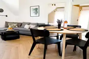 Golden Apartman, Balatonlelle