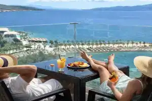 Golden Star 2 Apartments, Sarande