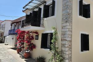 Orestis Mansion Guest house, Skiathos Town