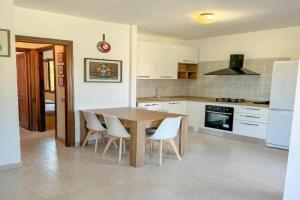 Comoda villetta con giardino Villa, San Teodoro