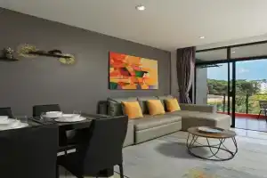 1bdr Spacious Studio near NaiHarn Beach by Capital Pro, Nai Harn