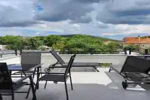 Apartments Grape, Pirovac