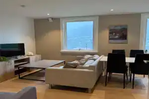 Modern apartment with free parking, Bergen