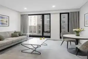 Meriton Suites, Melbourne