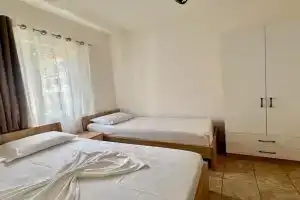 Seaside Family Apartament 2, Shengjin