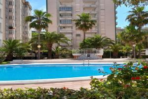 Caballito de mar, parking, AC y fibra VT-52619-V Apartments, GANDIA
