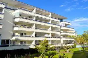 Luminoso y acogedor apartamento en, Albir