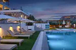 KOUROS STONE SUITES, Haraki