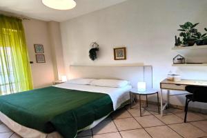 Casa Viola a 900 mt dalla Staz. Centrale, Pescara