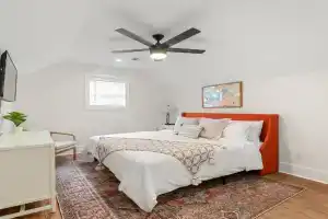Peaceful & Modern Historic Home Guest house, Norcross