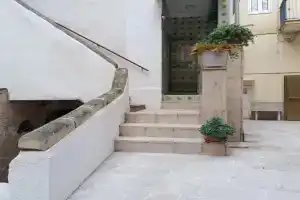 Dimora San Giorgio con parcheggio auto privato Apartments, Gravina in Puglia