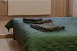 Zatishna studiya, 5 hvilin vid Pivdennogo vokzalu Apartments, Kharkiv