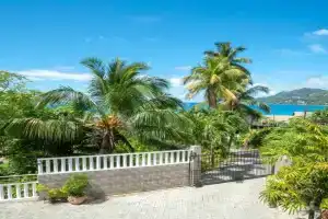 La Belle Residence Self Catering Accommodation Guest house, Beau Vallon