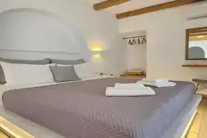 Polychronis Private Suite Villa, Apollonia