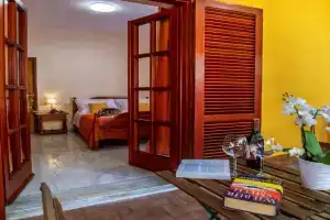 Villa La Natura x9 Whole villa with private parking, Sorrento