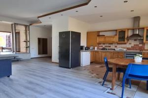 Spacious Condo 5 min to Beach Apartments, Jurmala
