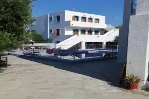 Stefanos Gerakios apartment's by climbinghouse, Panormos