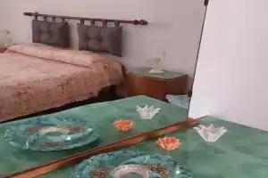 JONIA Appartamento vacanze vicino al mare con giardino Apartments, Pulsano