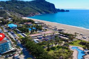 SA Apartments! Cleopatra Beachfront 2BD, Alanya