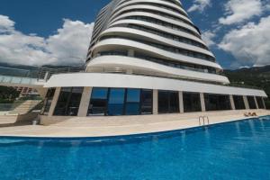 La barca apartments, Rafailovici