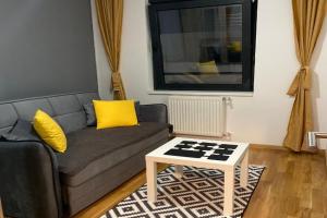 Family Home Niš , FREE parking Apartments, Nis