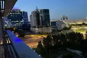 1-komnatnaya ryadom s TTs Abu-Dabi Plaza ZhK "KRAUN PLAZA" Apartments, Astana