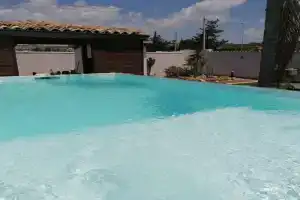 Villa Euforbia, Villaggio Mose