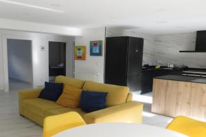 Apartamento JARDIN DELUZ, con Wifi y Parking privado gratis, Santander
