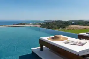 Waves of Blue Villa, Koskinou