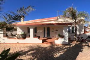 Anima Blu Guest house, Reitani